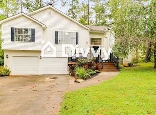 5303 Greenway Dr, Villa Rica, GA 30180