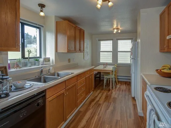 1214 E Fir St APT U, Seattle, WA 98122