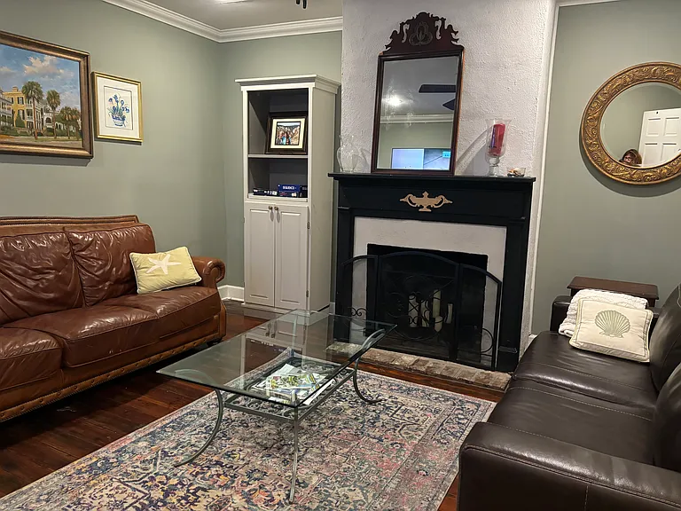 13 Elizabeth St #A — Photo 9