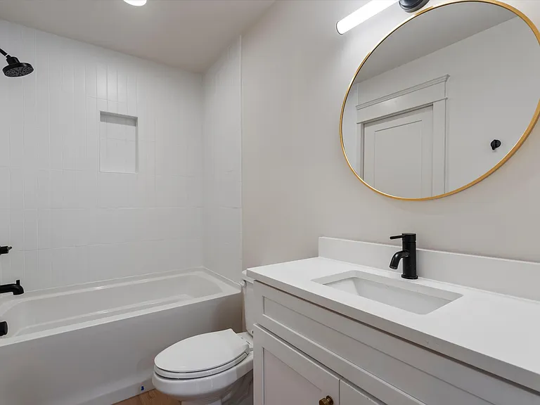 1816 Wildwood Ave — Photo 44