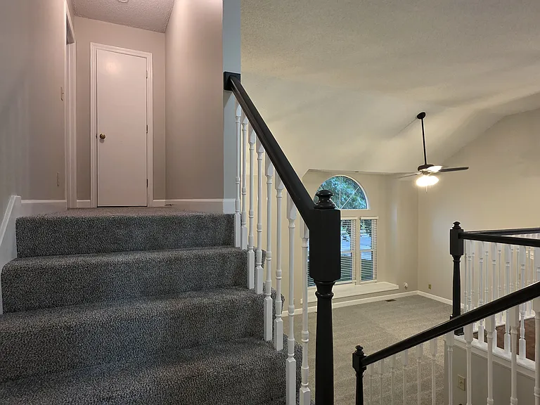 7602 W 156th Ter — Photo 16