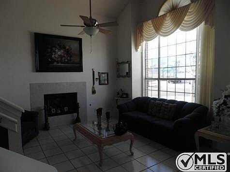 3rd image of 5000 Ballinger Dr