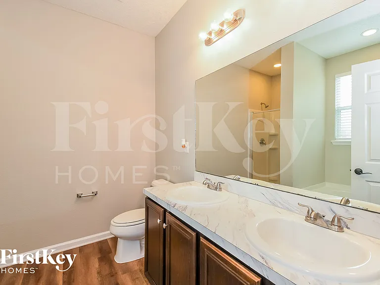 11990 Alexandra Dr — Photo 11