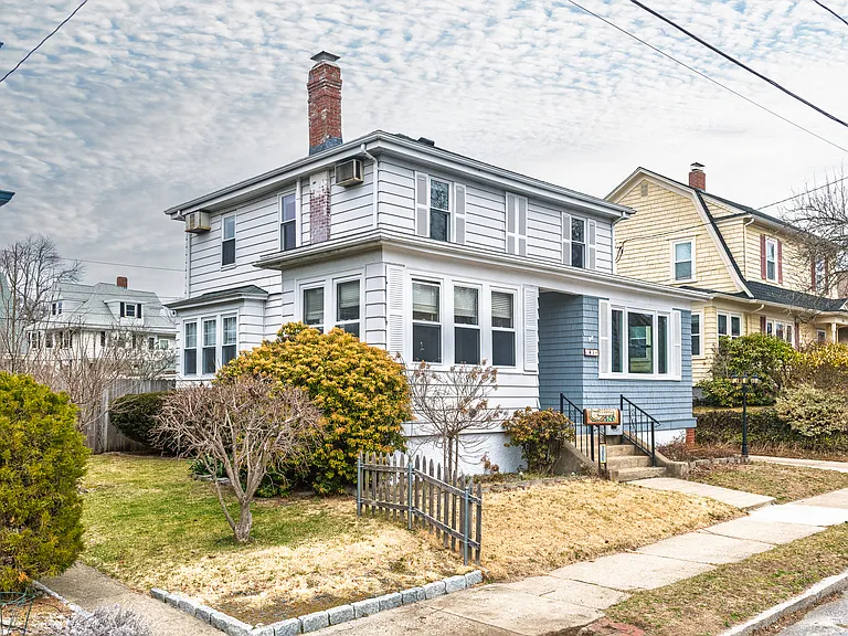 41 Berwick Ln — Photo 4