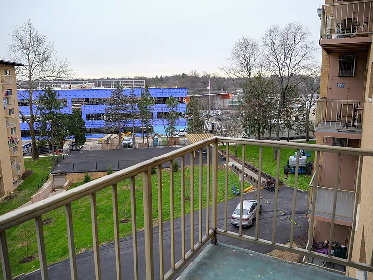 Drexeline Apartments — Photo 42