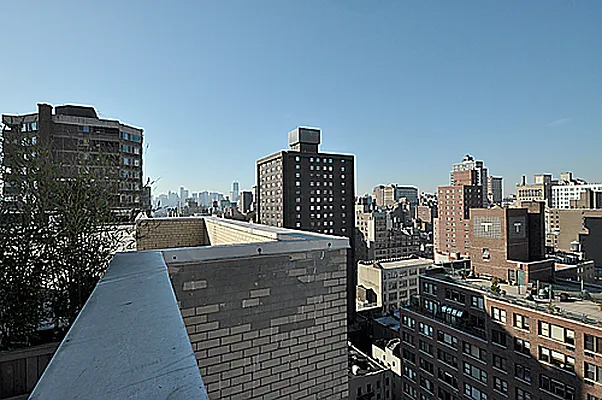 Sold by Focus Real Estate Group | media 3