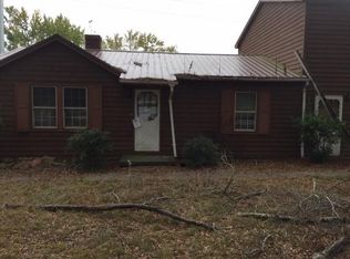 1320 Southhaven Dr, Lenoir, NC 28645