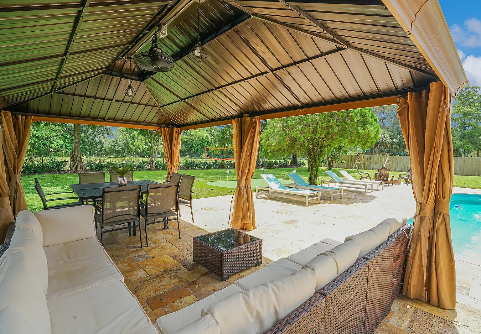 6 bed, 3.0 bath, 2172 sqft, $8,500 — Photo 4