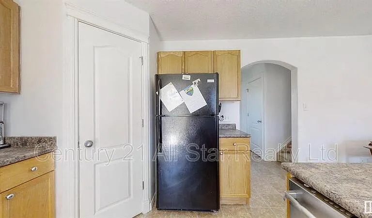 415 Aster Close — Photo 9