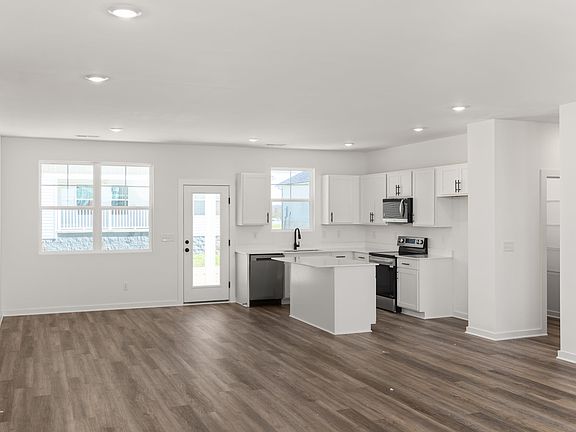 7th image of this home