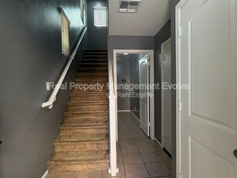 7724 W Pipestone Pl — Photo 6
