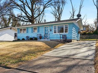 1108 Renshaw Dr, Saint Louis, MO