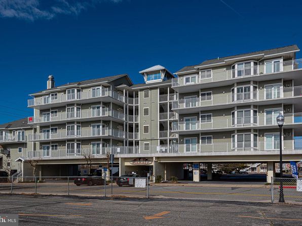 Ocean City MD Condos Apartments For Sale 18 Listings Zillow   440f2a70bbbca5e34ba1a0b526a1d770 P E 