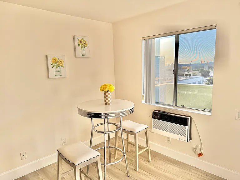 Amazing views completely unobstructed!