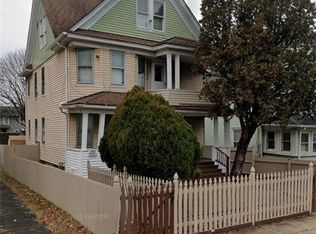 719 Brewster St, Bridgeport, CT 06605
