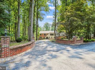 10101 Garden Way, Potomac, MD 20854