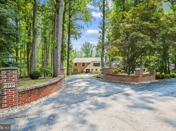 10101 Garden Way, Potomac, MD 20854