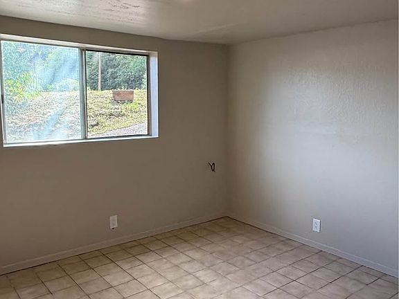 5th image of 4560 Menehune Rd #B