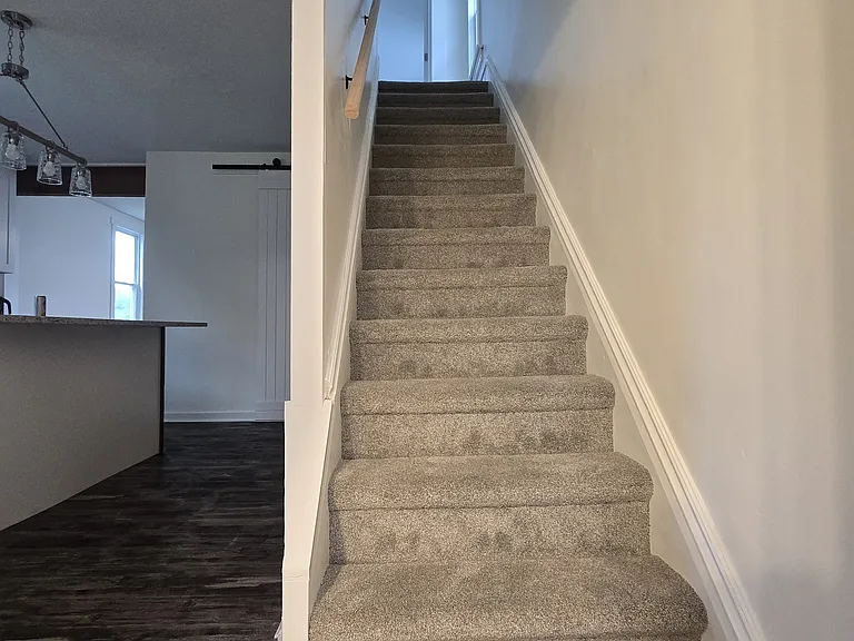 525 Grant Ave — Photo 13