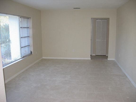 3rd image of 1609 Sherwood St