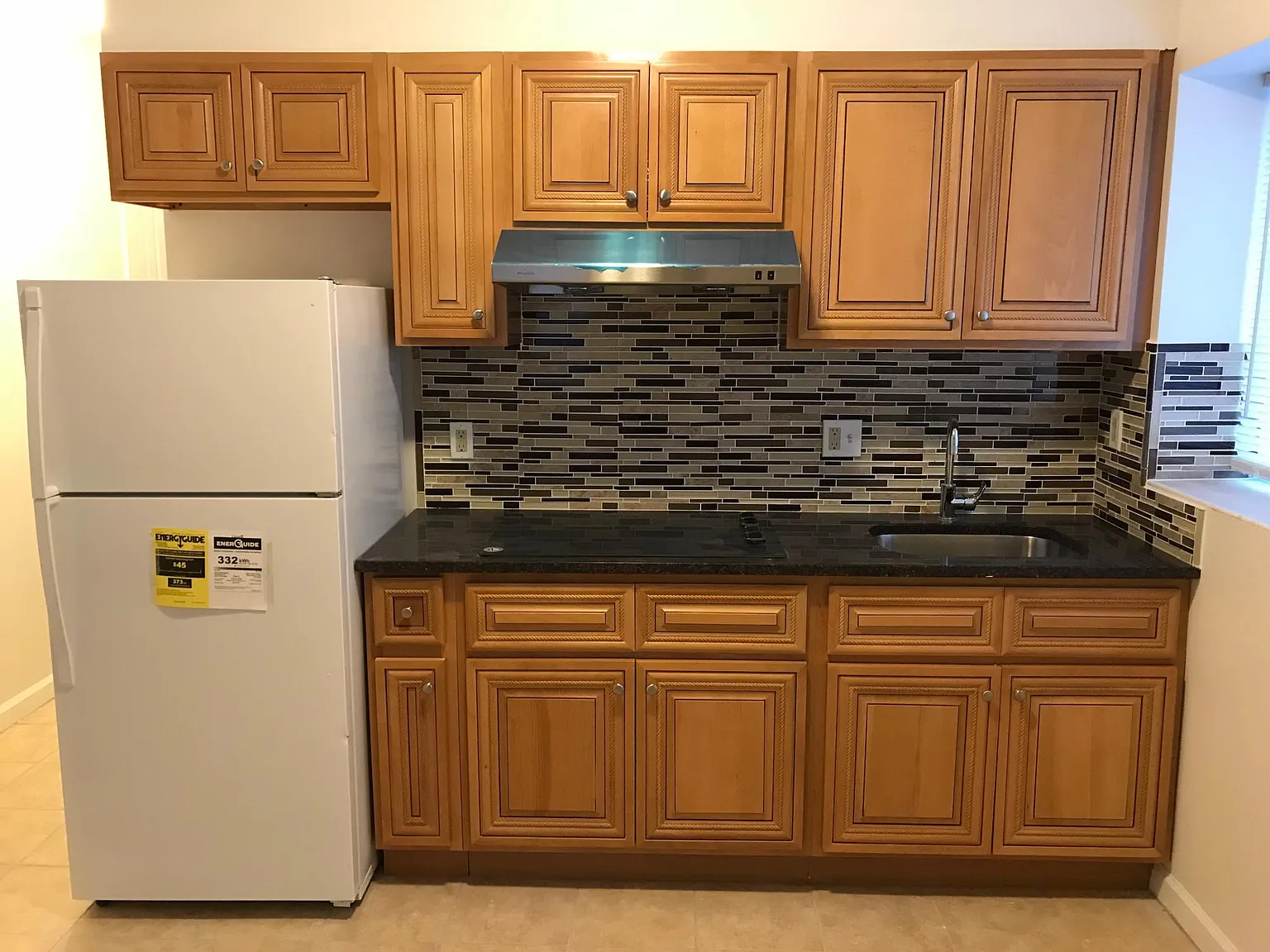 2 bed, 1000 sqft, $1,250 — Photo 2