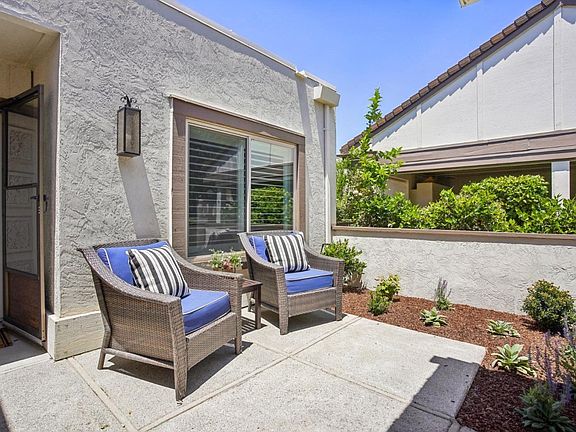 3rd image of 6122 Montgomery Ct