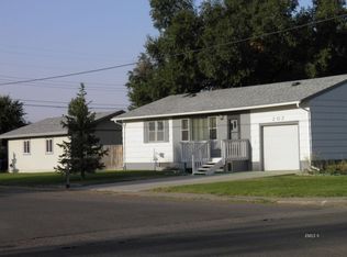 202 Fir St, Glendive, MT 59330
