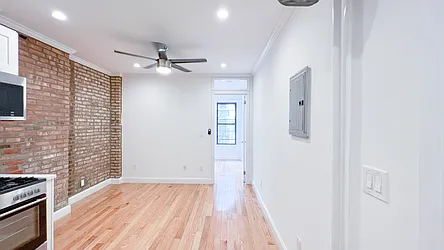 Rented by Brighton Management