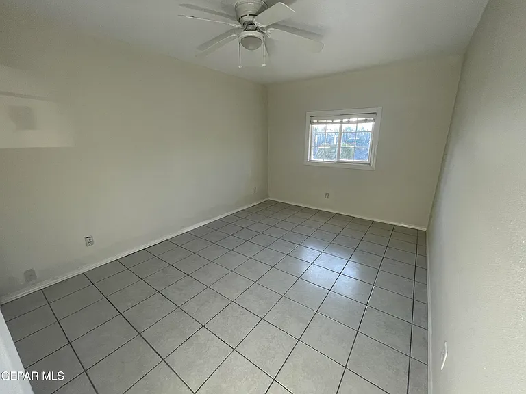 1574 Rebecca Ann Dr — Photo 29