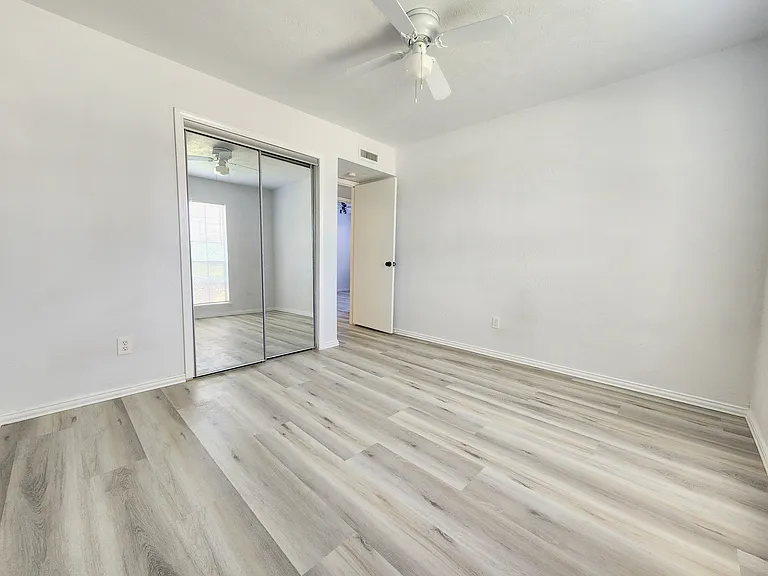4813 Nash Dr — Photo 16