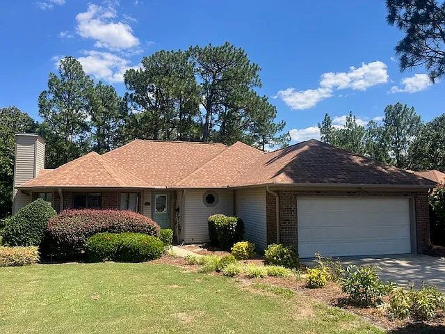 3 bed, 1760 sqft, $2,200 — Photo 1