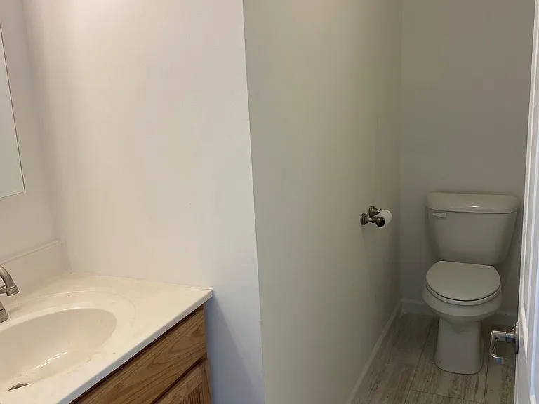301 Bondsville Rd — Photo 16