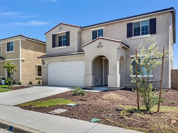 3rd image of 27400 Golden Nugget St