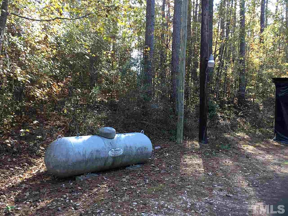 2nd image of 861 S River Rd