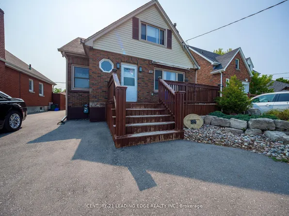 84 Central Park Blvd N, Oshawa, ON L1G 5Y5