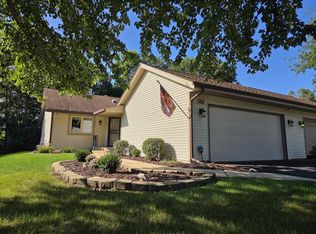 5811 Elaine Dr, Rockford, IL 61108