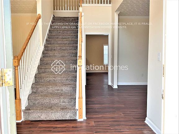 2nd image of 2665 Barkley Manor Dr