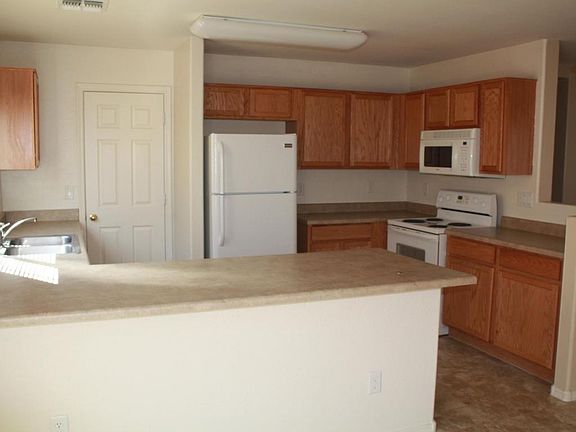 4th image of 12950 W Mauna Loa Ln