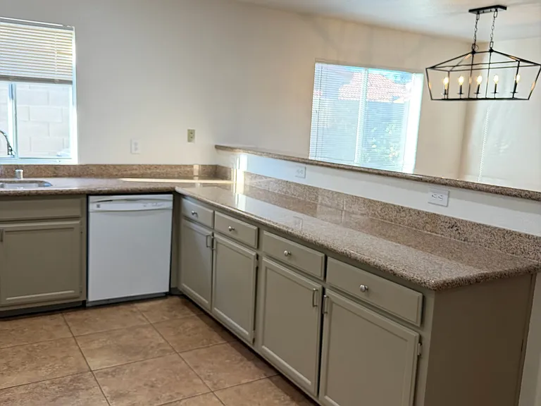 3380 Stacey Lyn Dr — Photo 7