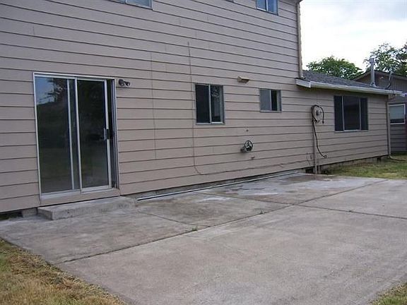 3rd image of 4614 31st Ave SE
