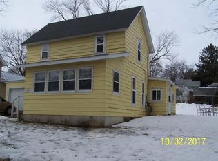 431 Mulberry St, Baraboo, WI 53913