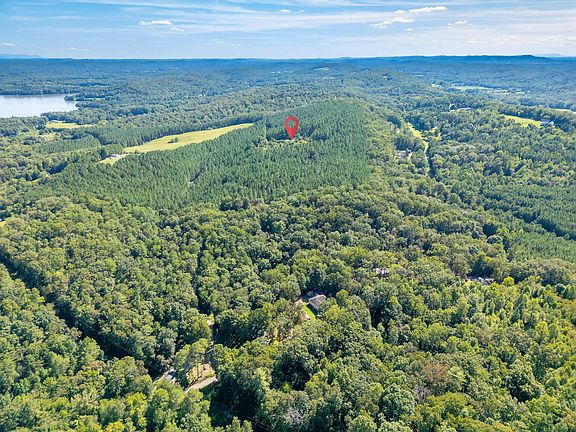 2nd image of 847 Eads Bluff Rd NW