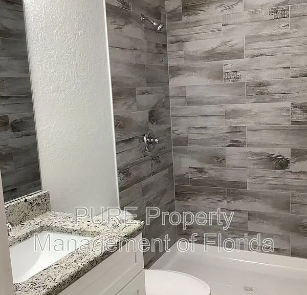 6255 SE 165th Ct — Photo 17