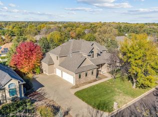 1250 Columbine Cir, Salina, KS 67401
