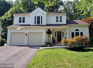 3 Franklin Tree Ct, Baltimore, MD 21228