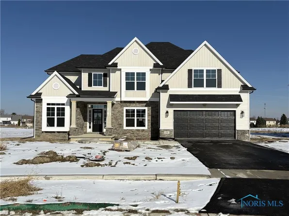 19 Hawthorne Xing, Perrysburg, OH 43551
