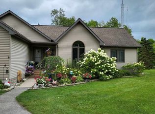 6267 Buena Vista Rd, Lexington, MI 48450