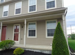 142 Radle Rd, Harrisburg, PA 17112