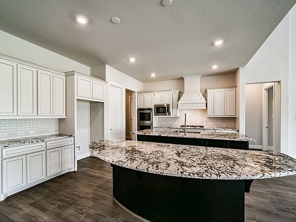 Homesite 4321 kitchen