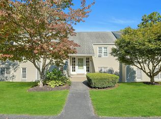 204 Holly Stream Ct, Brewster, NY